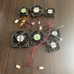 12VDC冷却ファン　7個セット　動作品