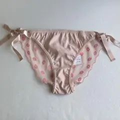 Item thumbnail for item 7cd7f344-f6b7-4c96-a994-7bbc12aaa30a