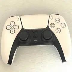 Item thumbnail for item a6945772-9a3d-49f4-8725-5ba00cffdcec