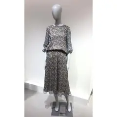 美品　セオリーリュクス　FLORAL CREPON　セットアップ