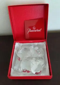 【kuri】Baccarat バカラ ペーパーウエイト 四葉 クローバー baccarat バカラ置物 ペーパーウエイト 四つ葉クローバー - メルカリ