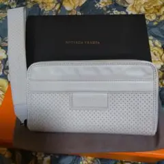 Item thumbnail for item c87a5dd7-cfa0-4301-b2e4-164c275c00e3