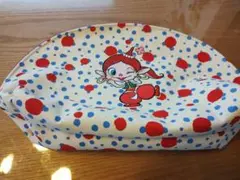 ビックポーチ　アクビちゃん