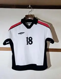 UMBRO イングランド代表カラー　番号18付き　半袖シャツ　140