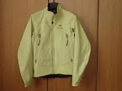 【美品】女性用 XSサイズ (S相当) ソフトシェルジャケット ARCTERYX