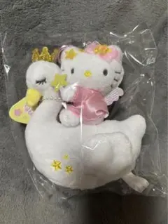 サンリオ　ハローキティ　プレミアムマスコット　スワン