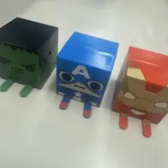 アベンジャーズ　キューブフィギュア