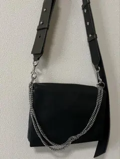 オールセインツ　レザーショルダーバッグ　チェーン