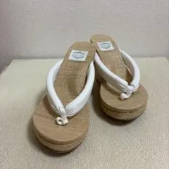 Item thumbnail for item c233f013-96a6-4fa4-8a62-3e2657f6a46e