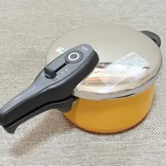 新品・未使用⭐️シリット Silit シコマチック 圧力鍋 7L レトロ シラルガン シコマチック圧力鍋 高機能！ 送料無料・特別価格