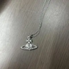 ミニバスレリーフネックレス　ヴィヴィアンウエストウッド