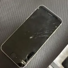 スマートフォン　iPhone SE2世代目