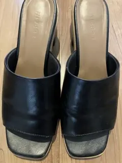 【値下げ】LEPSIM 黒オープントゥサンダル Lサイズ