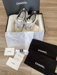 CHANEL ロゴスニーカー 白 35