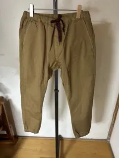 Item thumbnail for item 3dddc0b8-ea8b-4d03-8ca7-7f57c5b9163d