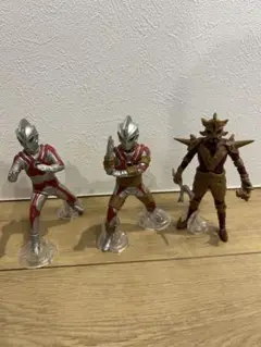 ウルトラマン　フィギュア3体セット