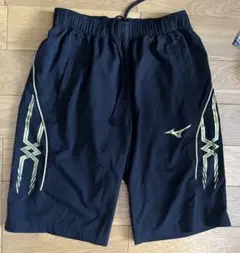 ミズノ陸上ハーフパンツ M 黒 ゴールド