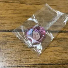 マツケンサンバ✖️ハローキティ　フラットめじるしアクセサリー　松平健　ガチャガチャ