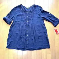 ⭐️新品未使用タグ付き⭐️刺繍デザイン8部丈ブラウス・ロールアップ可能・Aライン
