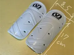 サッカー　すね当て