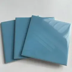 タイル 正方形 水色 3枚