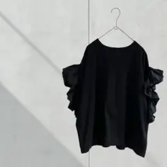 3407【ルフトローブ】Tシャツ　フリル　黒　13号　変形　大きいサイズ