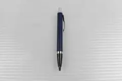 Item thumbnail for item ea605fd7-3cce-45e2-ad19-0d6103b85d21