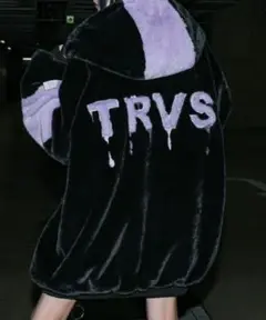 travas tokyo Drip Logo Faux Fur Hoodie