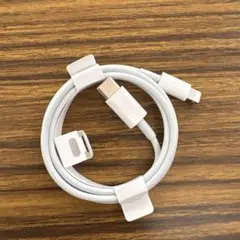 iPhone Apple 充電ケーブル　Lightning ライトニング