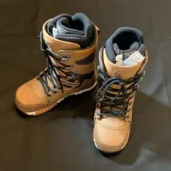 未使用 19-20 DC MUTINY メンズスノボブーツ