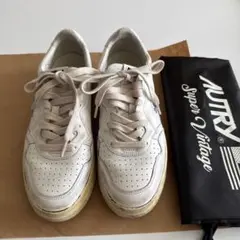 AUTRY オートリー supervintage スニーカー