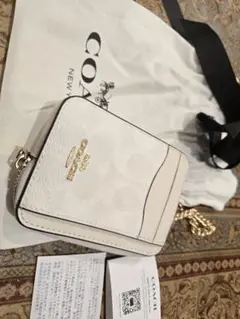 Item thumbnail for item 0d6d7210-a996-45ee-a712-969ea37e18c8