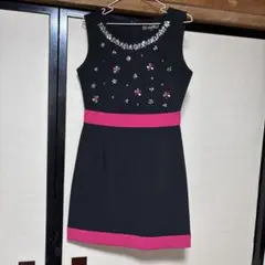 ビジュー付きノースリーブドレス Mサイズ