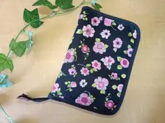 ロラライハリス　マルチケース　仕分けポーチ
