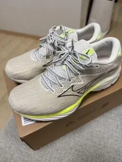 Mizuno ウェーブライダー27 ベージュ/イエロー