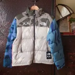 2025年最新】the north face kaws retro 1996 nuptse jacketの