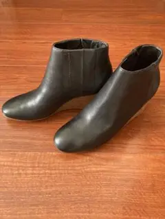 COLE HAAN ウエッジソールブーツ