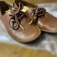 （468）clarks originalsオシャレな靴　23.5cm