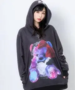 TRAVASメイドくまパーカー