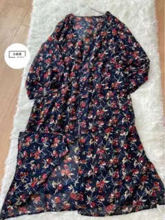 花柄　総柄　ワンピース　ゆったり　かわいい　GU