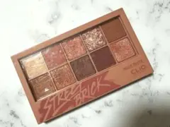 Item thumbnail for item 25eeafe5-a4eb-4dca-9af3-04400afdbd80