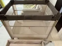 アップリカ　ココネル　ベビーベッド