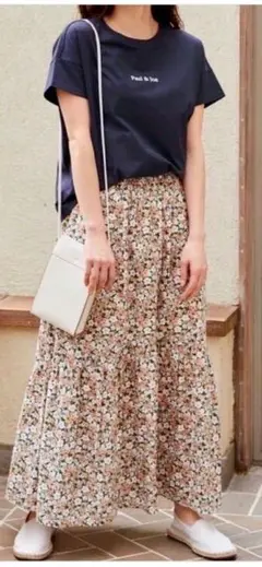 【美品】UNIQLO ユニクロ PAUL&JOE花柄ティアードフレアスカート
