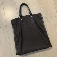 Item thumbnail for item 35557711-2a5d-4432-a6a1-98e4ff6c1bf9