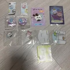 ちいかわ　モモンガ　古本屋　くら寿司缶バッジ　アクリルスタンド　カード　セット