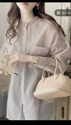 ビッグシアーシャツ　ピンクベージュ　クラシカルエルフ