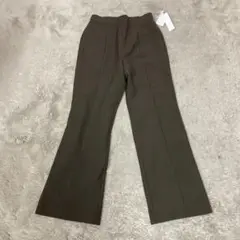 FINNEL ブラウン スラックス パンツ　未使用　タグ付き