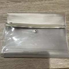 isshoni 透明ジッパー付きノートカバー　A5