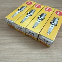 Item thumbnail for item ab07376a-7f4f-4dd9-bbba-d2d04e17f53b