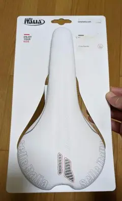新品未使用 セライタリア サドル selle italia flite